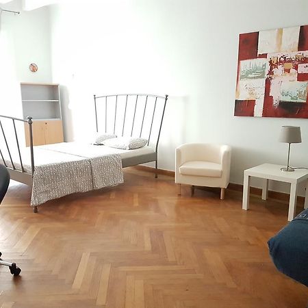 Errathens Pine Red And Taupe - Athens Center 아파트 외부 사진