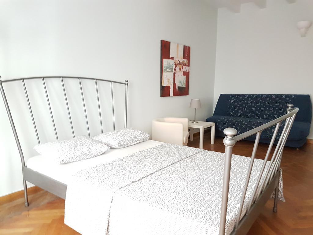 Errathens Pine Red And Taupe - Athens Center 아파트 외부 사진