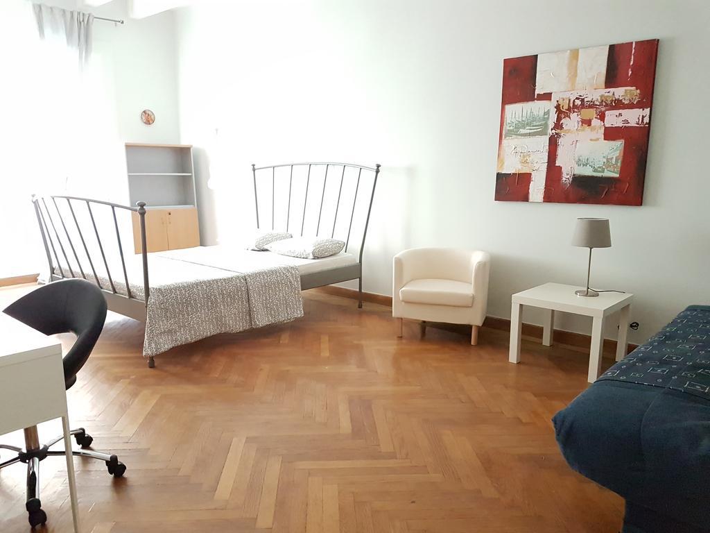 Errathens Pine Red And Taupe - Athens Center 아파트 외부 사진